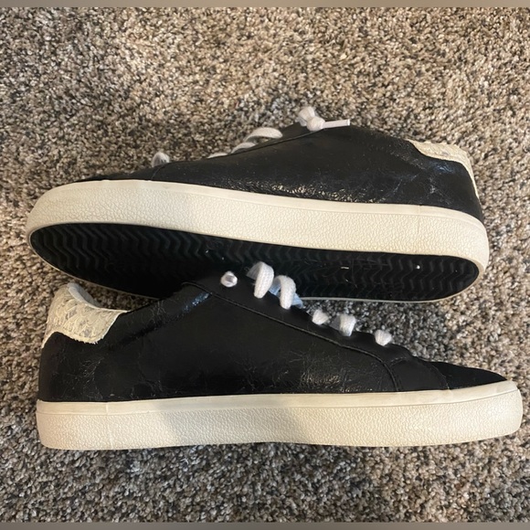 VINTAGE HAVANA
Zefy Glitter Star Sneakers 8.5 - Picture 3 of 6